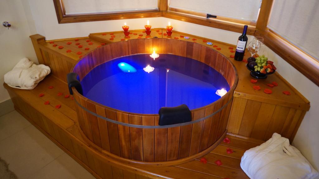 Deluxe Suite with Japanese Style Bath,642739800:JPEG